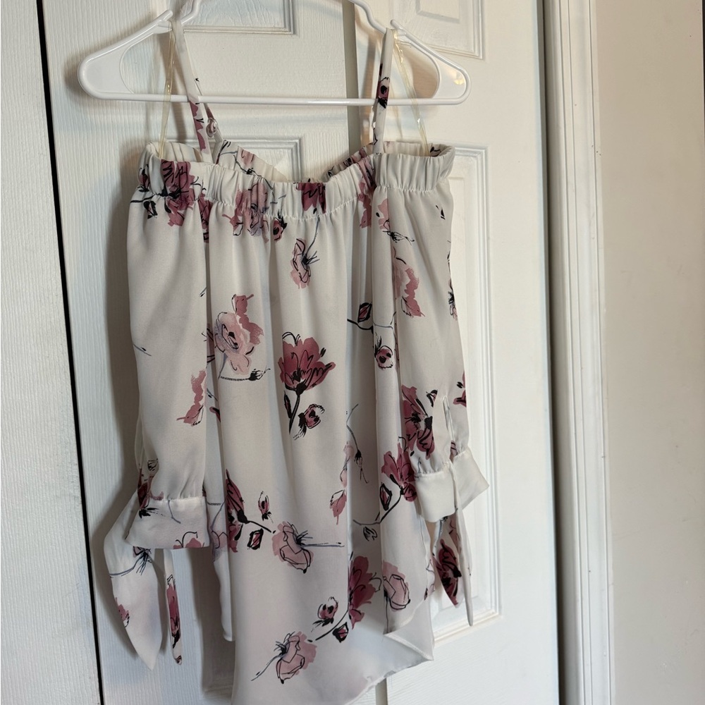 Floral Cold Shoulder Top